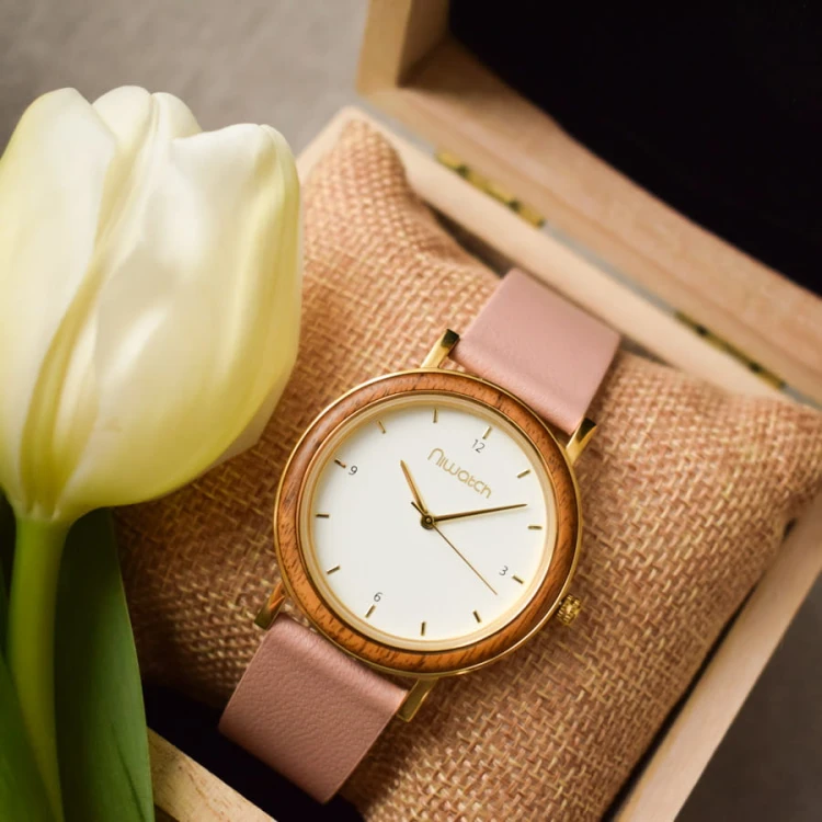 damski-zegarek-niwatch-classic-z-drewniana-wstawka-roz-7.jpg