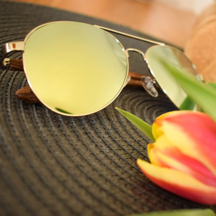 Okulary-przeciwsloneczne-niwatch-musca-muchy-pilotki-drewniane-light-yellow-lustrzane-4.jpg