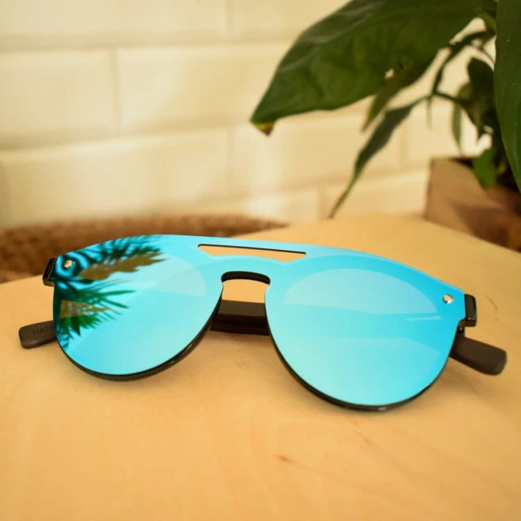 Okulary-przeciwsloneczne-niwatch-volans-blue-lustrzane-drewniane-promocja-3.jpg