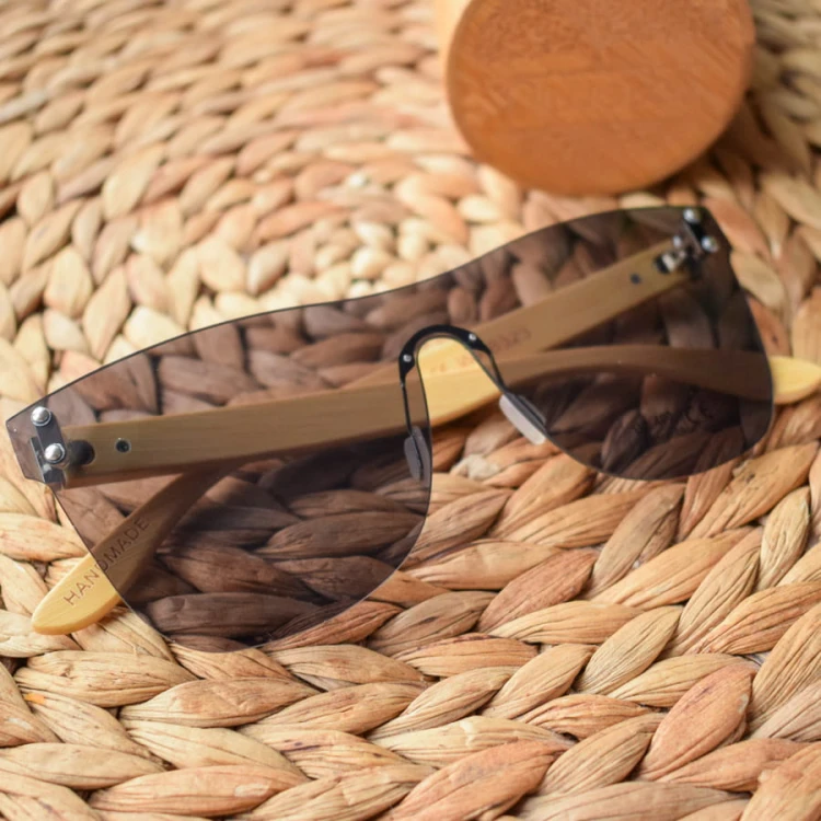 Okulary-przeciwsloneczne-niwatch-pavo-grey-drewniane-promocja-3.jpg
