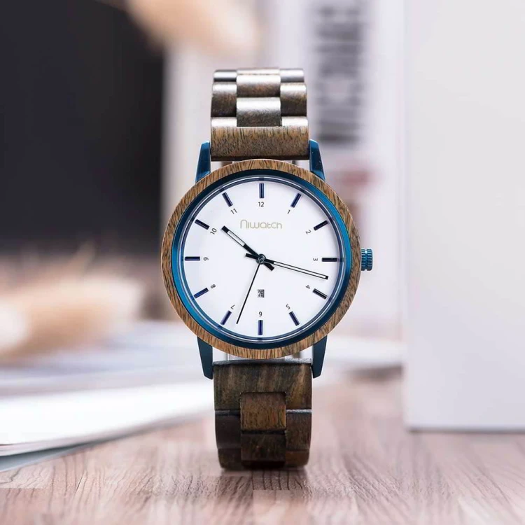 zegarek-drewniany-niwatch-kolekcja-azure-sandalowiec-5.jpg