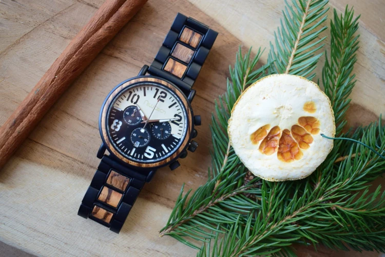 zegarek-drewniany-niwatch-royal-zebrawood-black-and-white-9.jpg