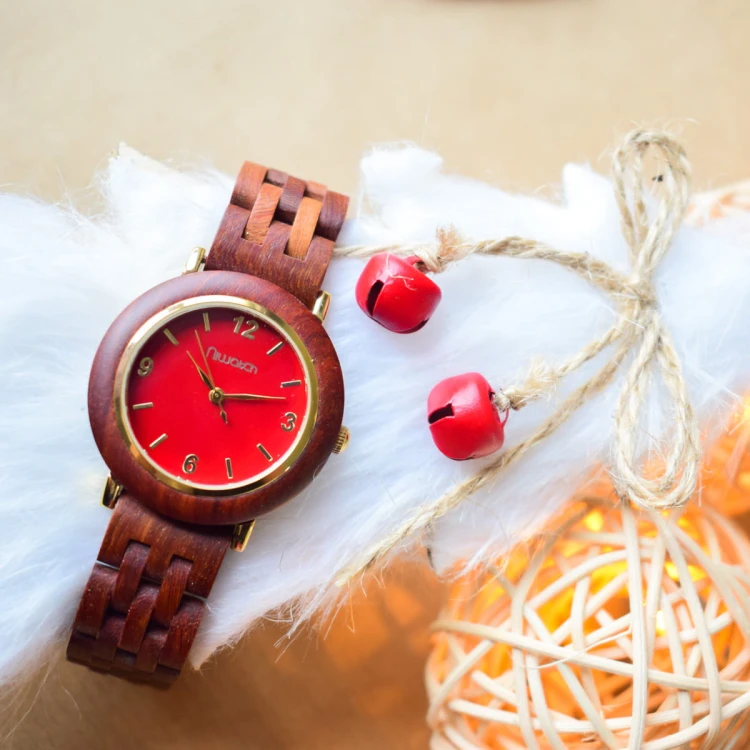 zegarek-drewniany-niwatch-fragile-czerwony-sandalowiec-7.jpg