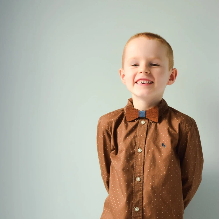 chlopieca-muszka-drewniana-niwatch-kids-s61-4.JPG