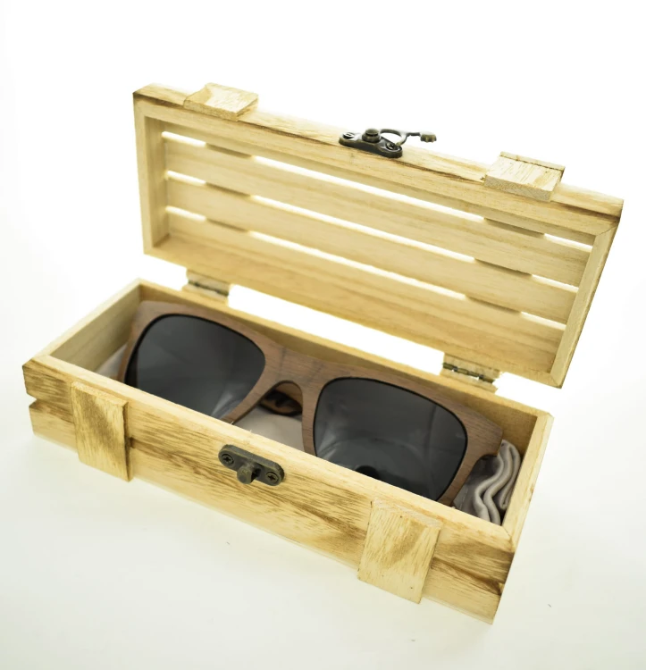drewniane-okulary-przeciwsloneczne-niwatch-perseus-grey-UVA-UVB-400-3.jpg