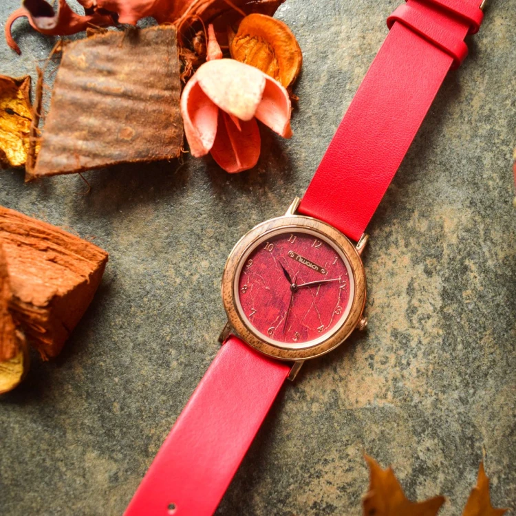 damski-zegarek-niwatch-classic-czerwony-motyw-marmuru-6.jpg