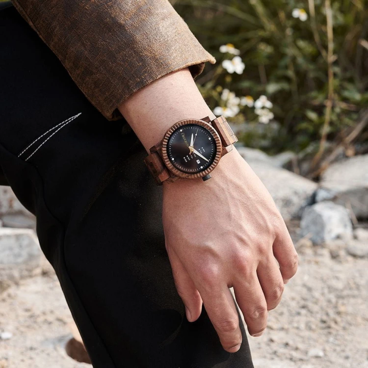drewniany-zegarek-niwatch-colour-z-rozszerzonym-datownikiem-tigerwood-7.jpg