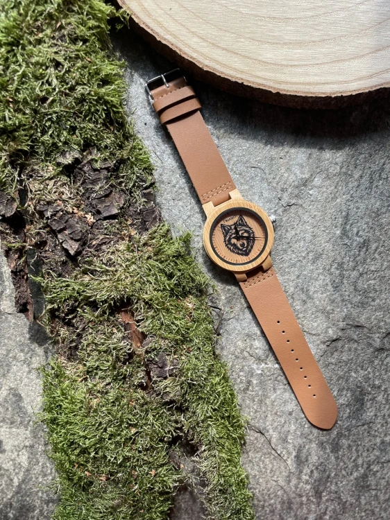 zegarek-niwatch-nature-wilk-bambus-wolf-mech.jpeg