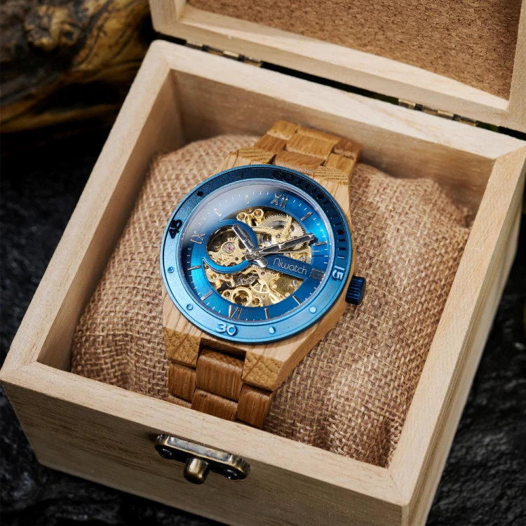 Zegarek Niwatch drewniany Automatic  Eclipse Blue pudelko.jpg