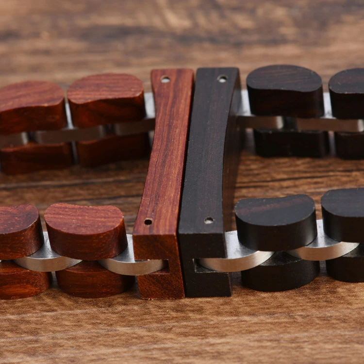 bransoletka-niwatch-drewniana-meska-na-reke-heban-wood-tabliczka.jpg