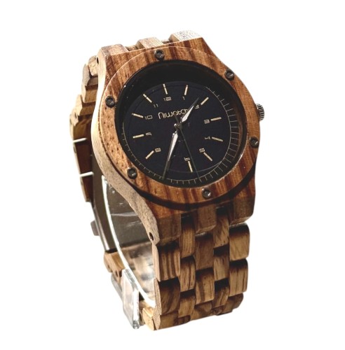 zegarek-zebrawood-na-bransolecie-biale-tlo-Photoroom 3.jpg