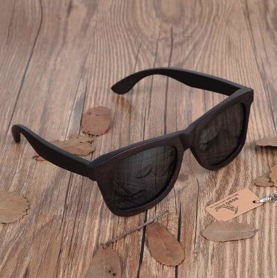 drewniane okulary