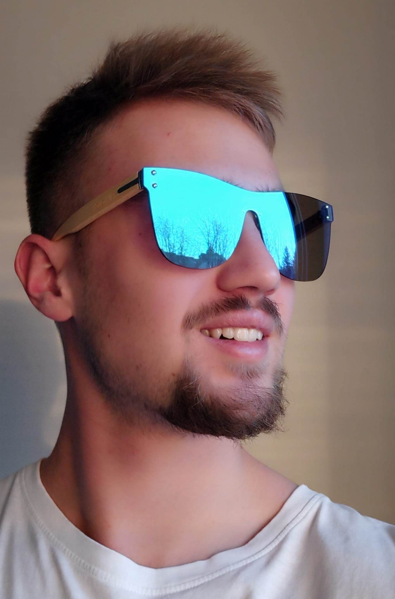 Drewniane okulary przeciwsłoneczne Niwatch Pavo Blue