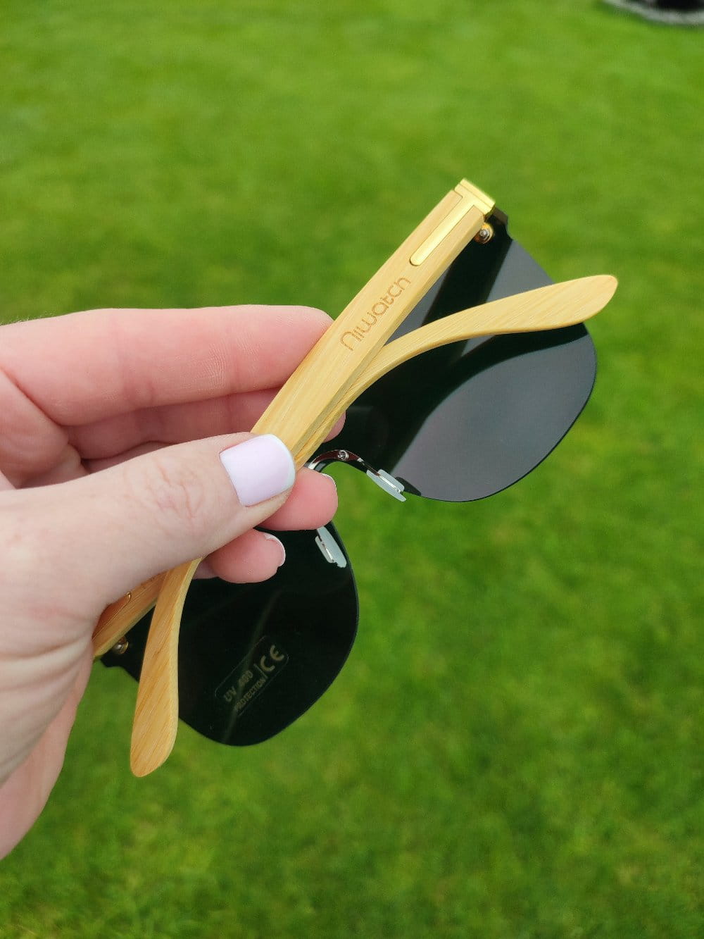 Drewniane okulary przeciwsłoneczne Niwatch Pavo Orange